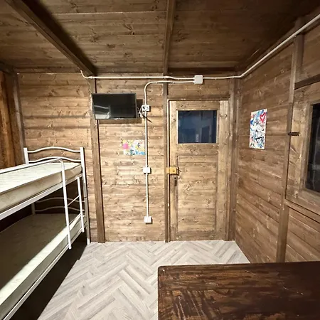 Area Sosta Camper Campeggio *