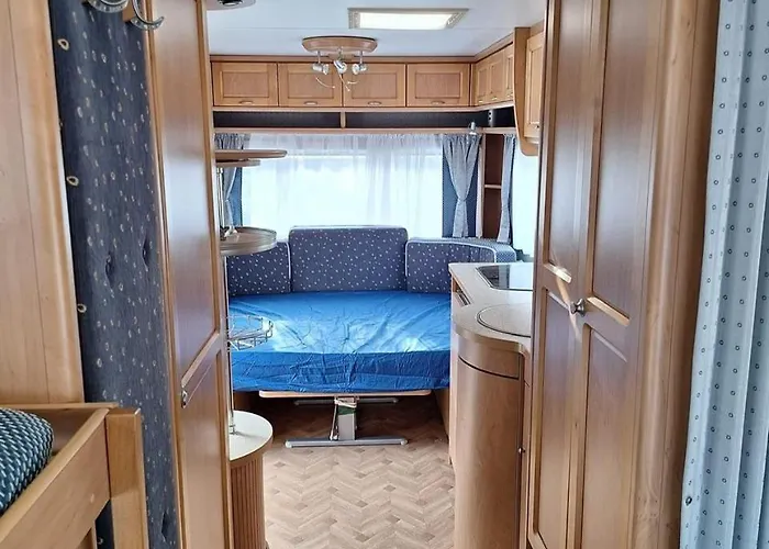 Area Sosta Camper Campeggio Policoro